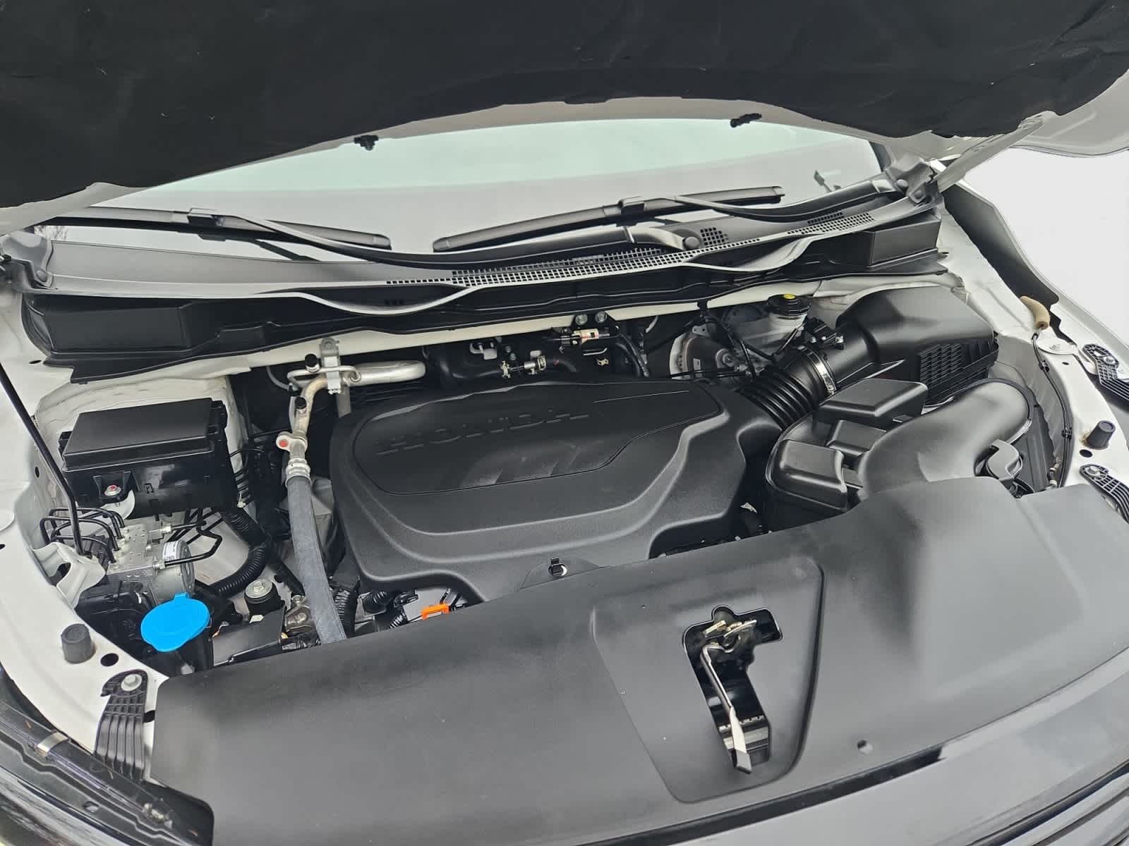 used 2024 Honda Odyssey car, priced at $34,998