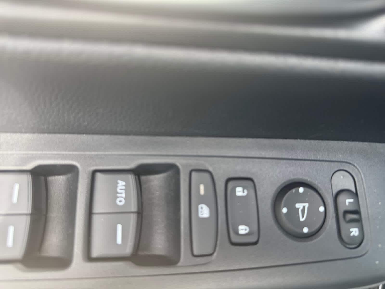 used 2024 Honda CR-V car, priced at $29,998