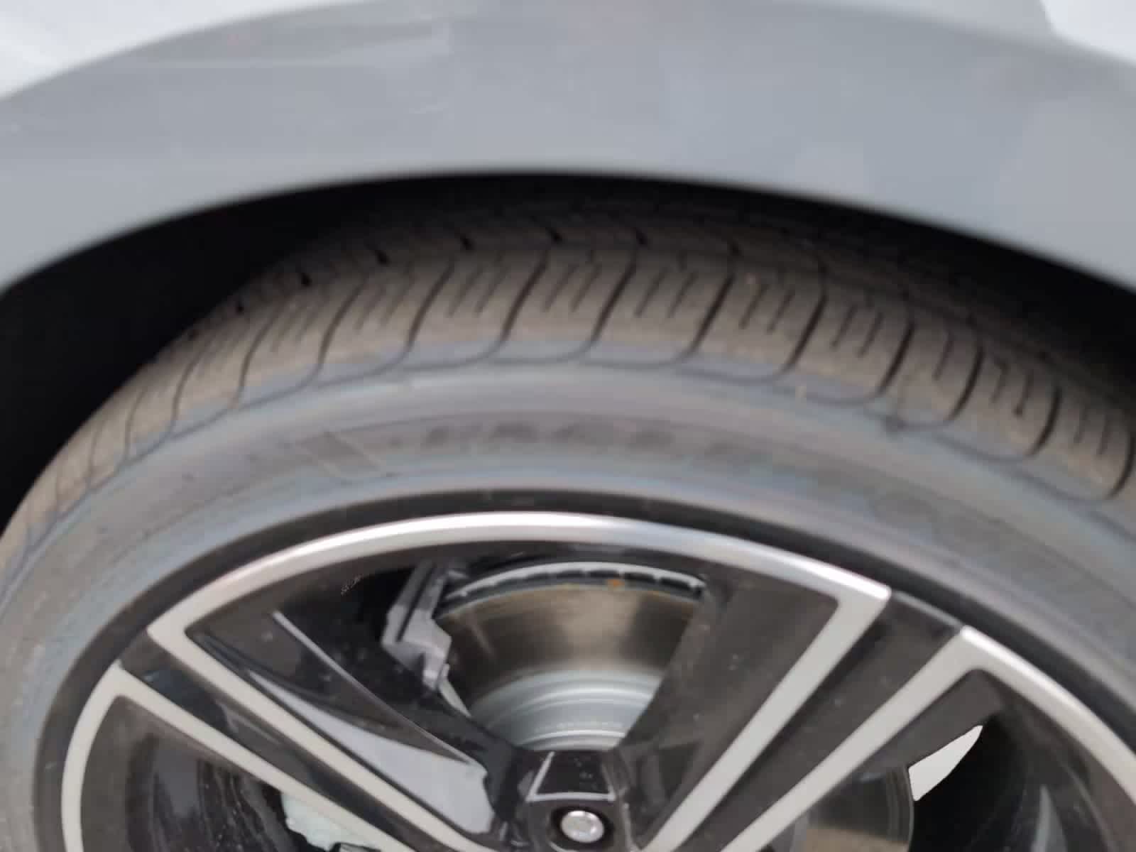 new 2025 Honda Accord Hybrid car