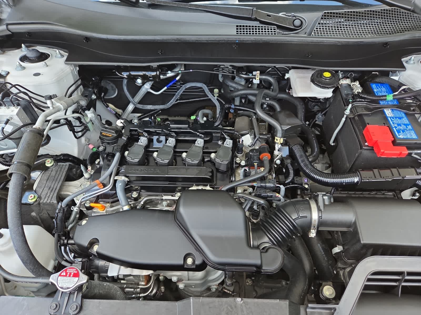 used 2025 Honda CR-V car, priced at $37,998