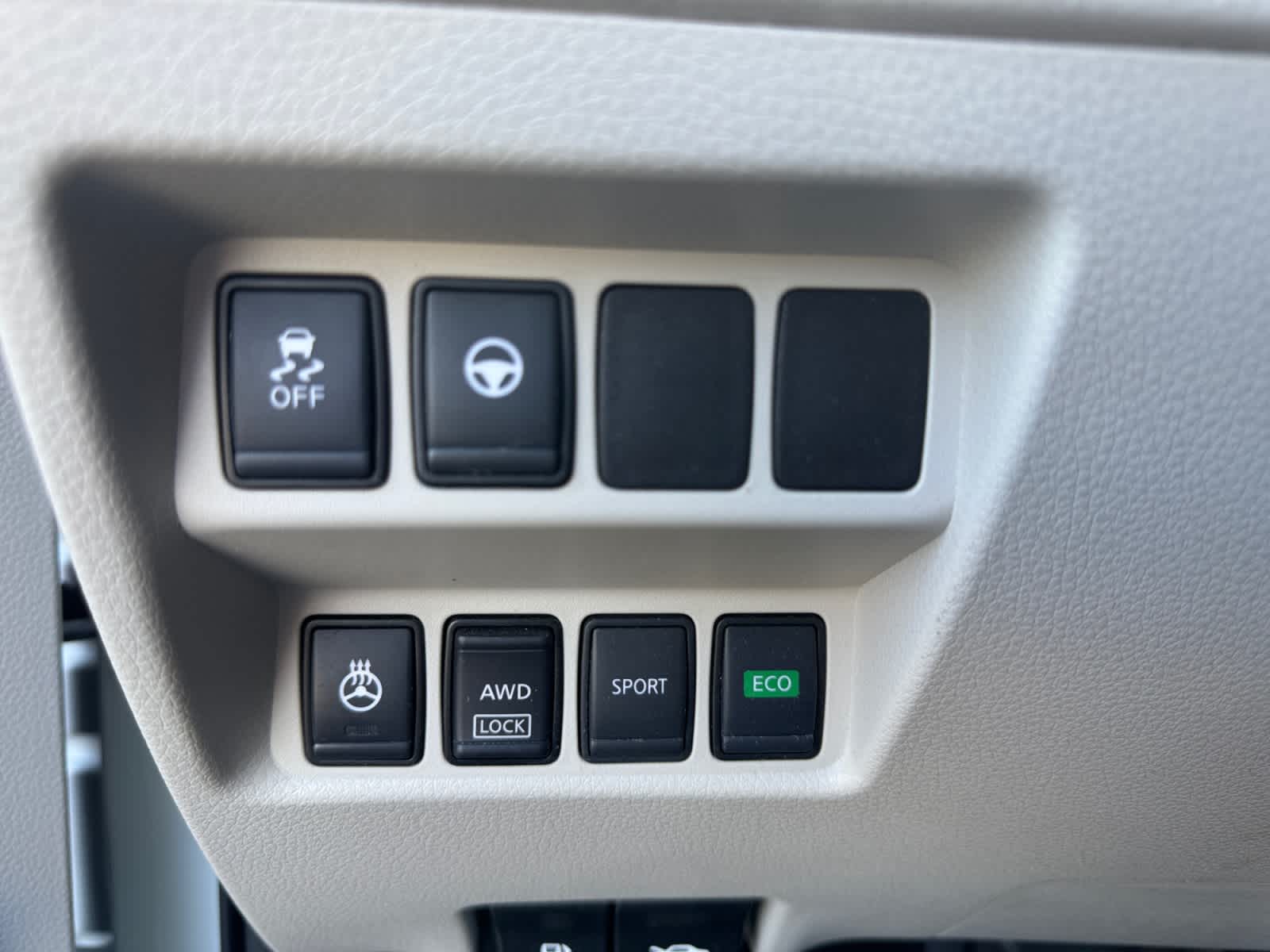 used 2020 Nissan Rogue Sport car, priced at $18,998
