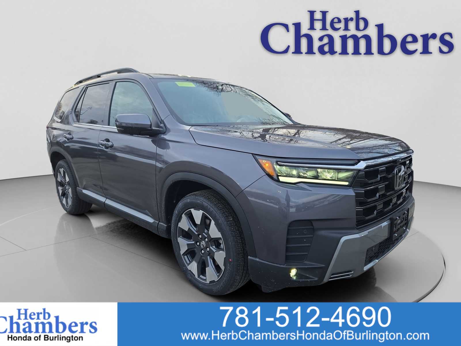 2026 Honda Pilot Touring AWD's photo