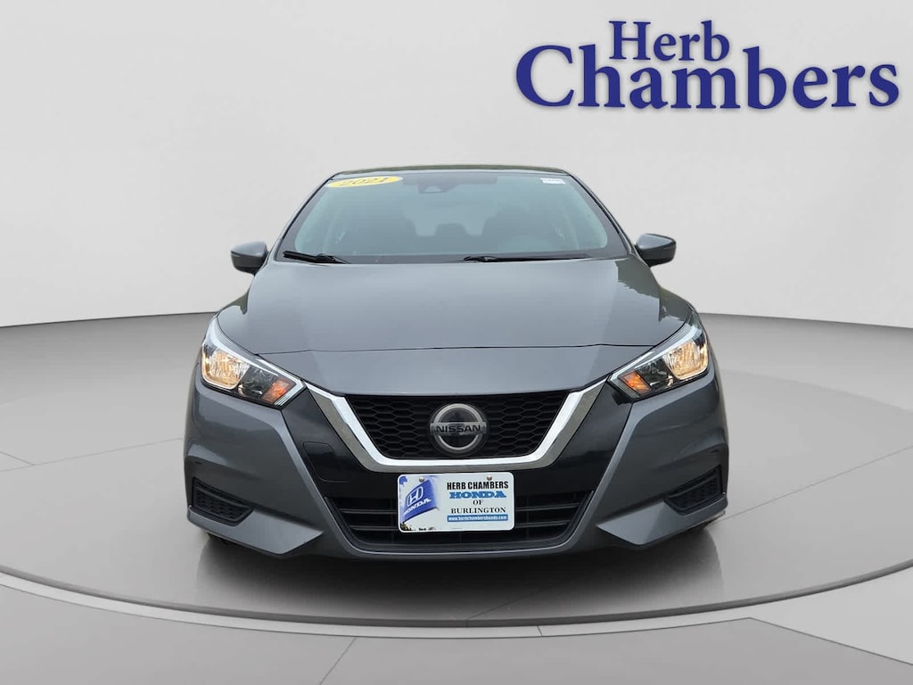 Used 2021 Nissan Versa 1.6 SV Sedan