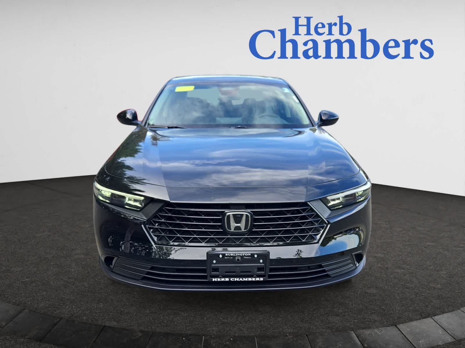 2025 Honda Accord SE photo 2