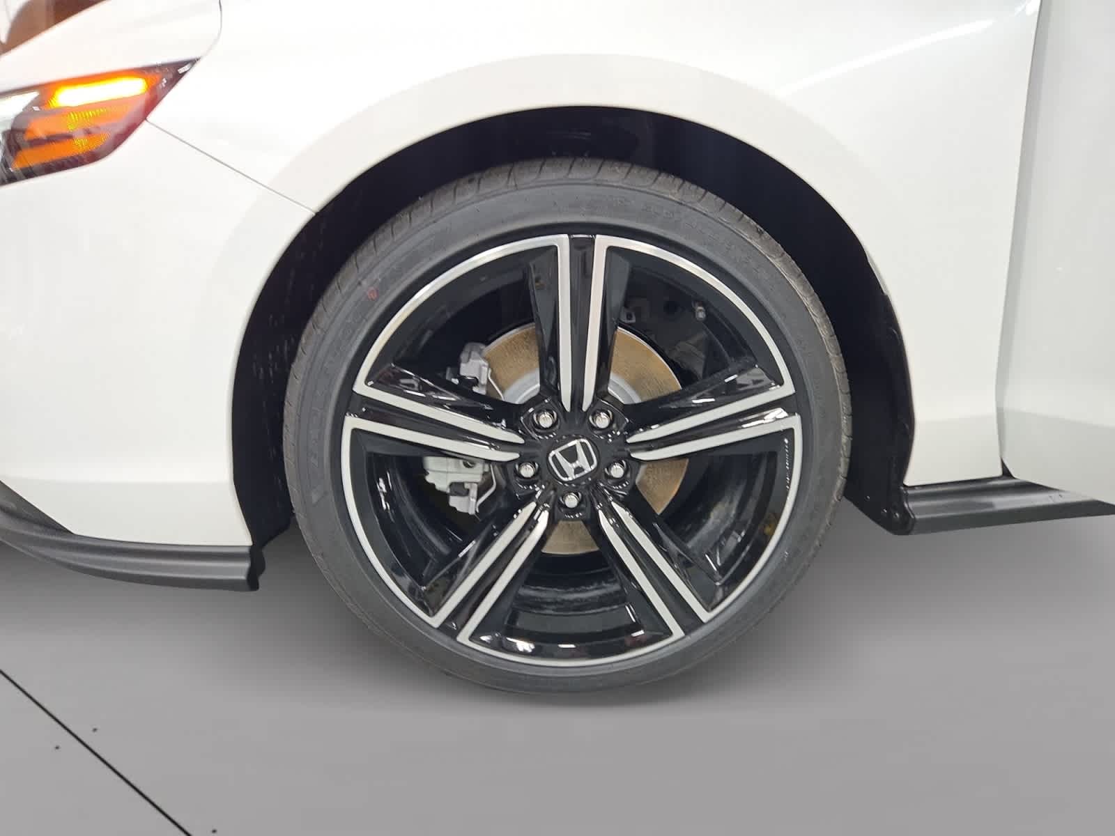 new 2025 Honda Accord Hybrid car