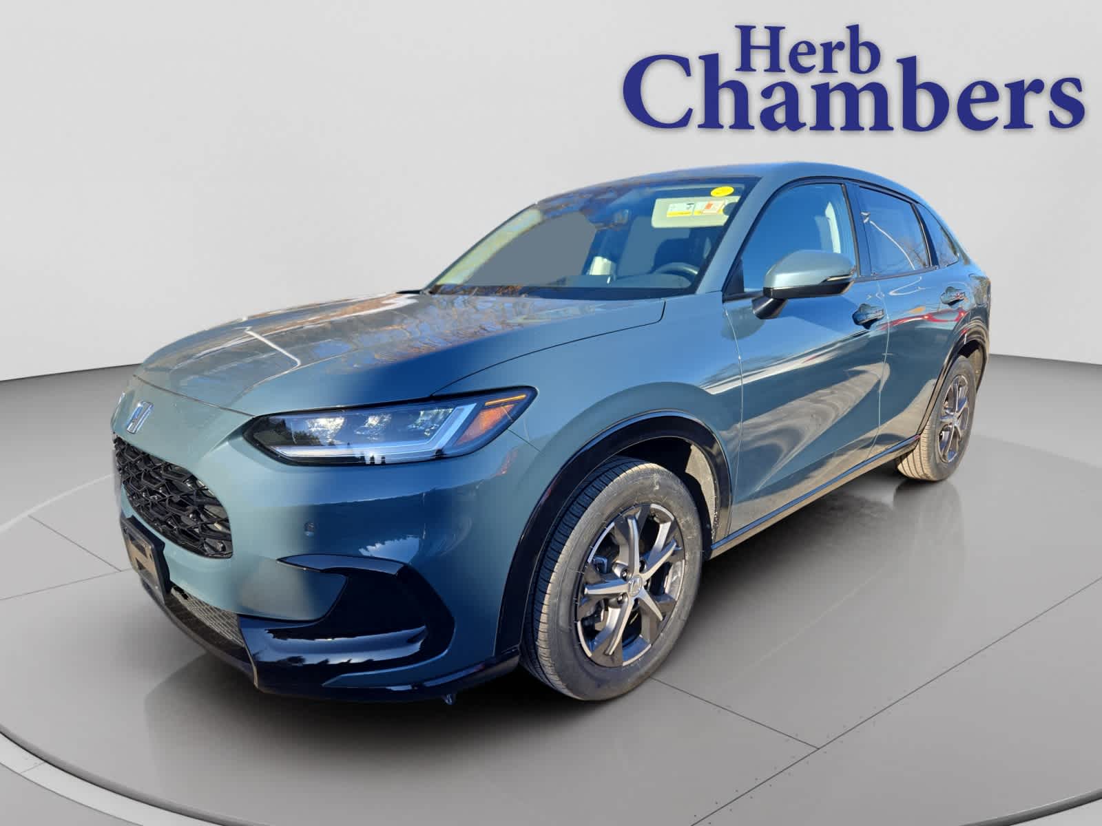 used 2025 Honda HR-V car, priced at $28,998