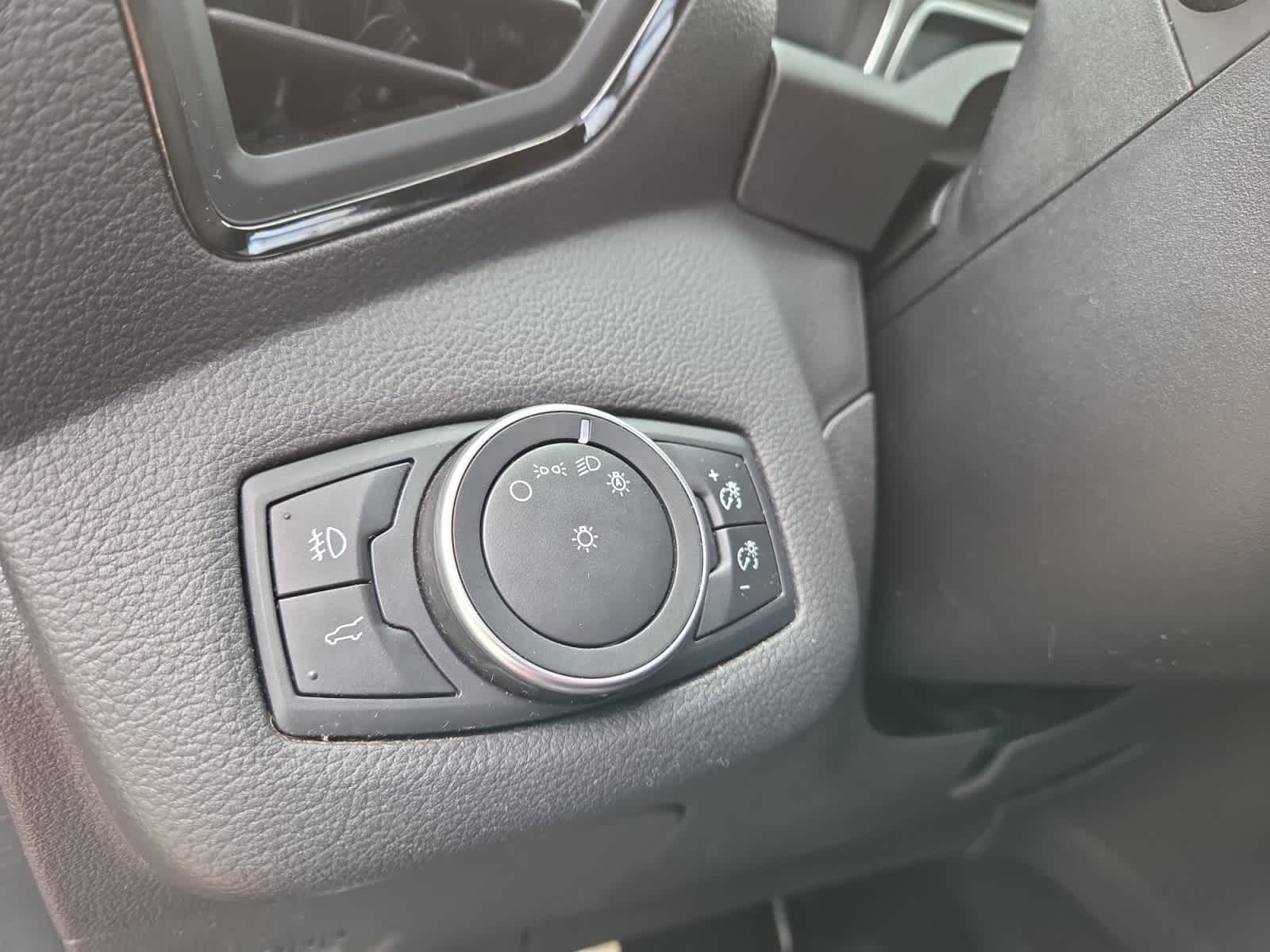 used 2018 Ford Escape car, priced at $12,998