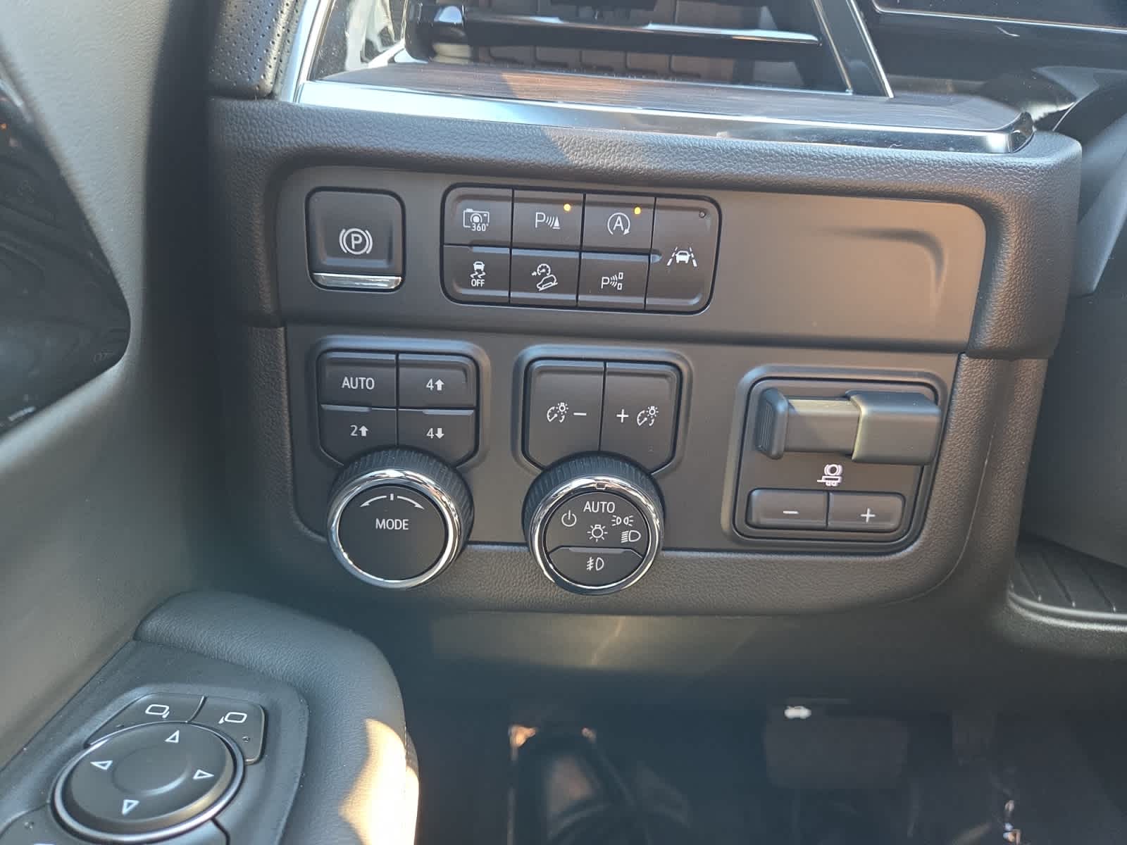 used 2025 Chevrolet Tahoe car, priced at $70,998