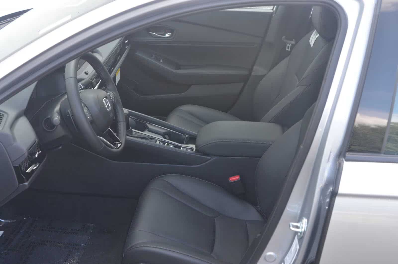 new 2025 Honda Accord Hybrid car