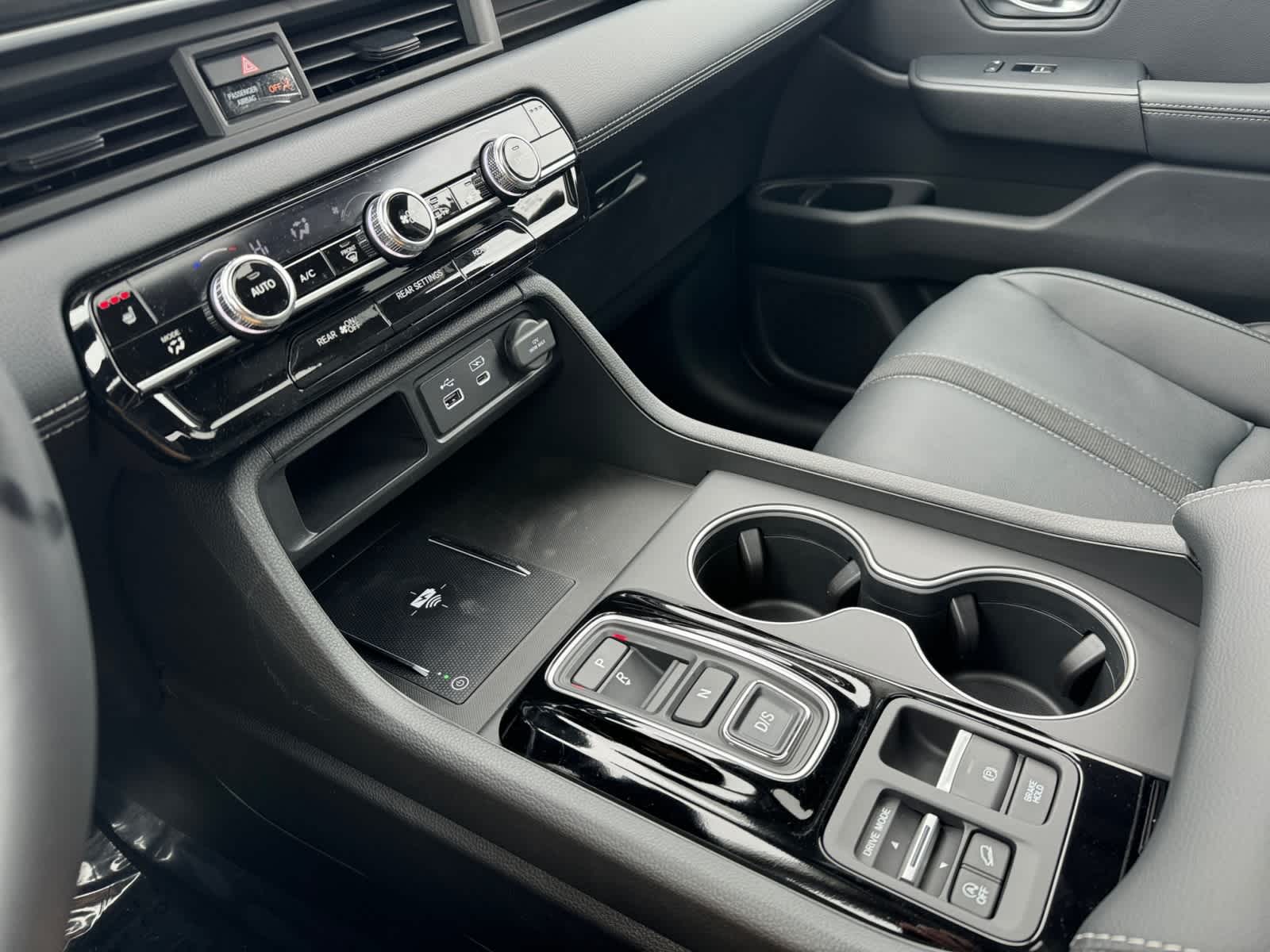 new 2025 Honda Pilot car