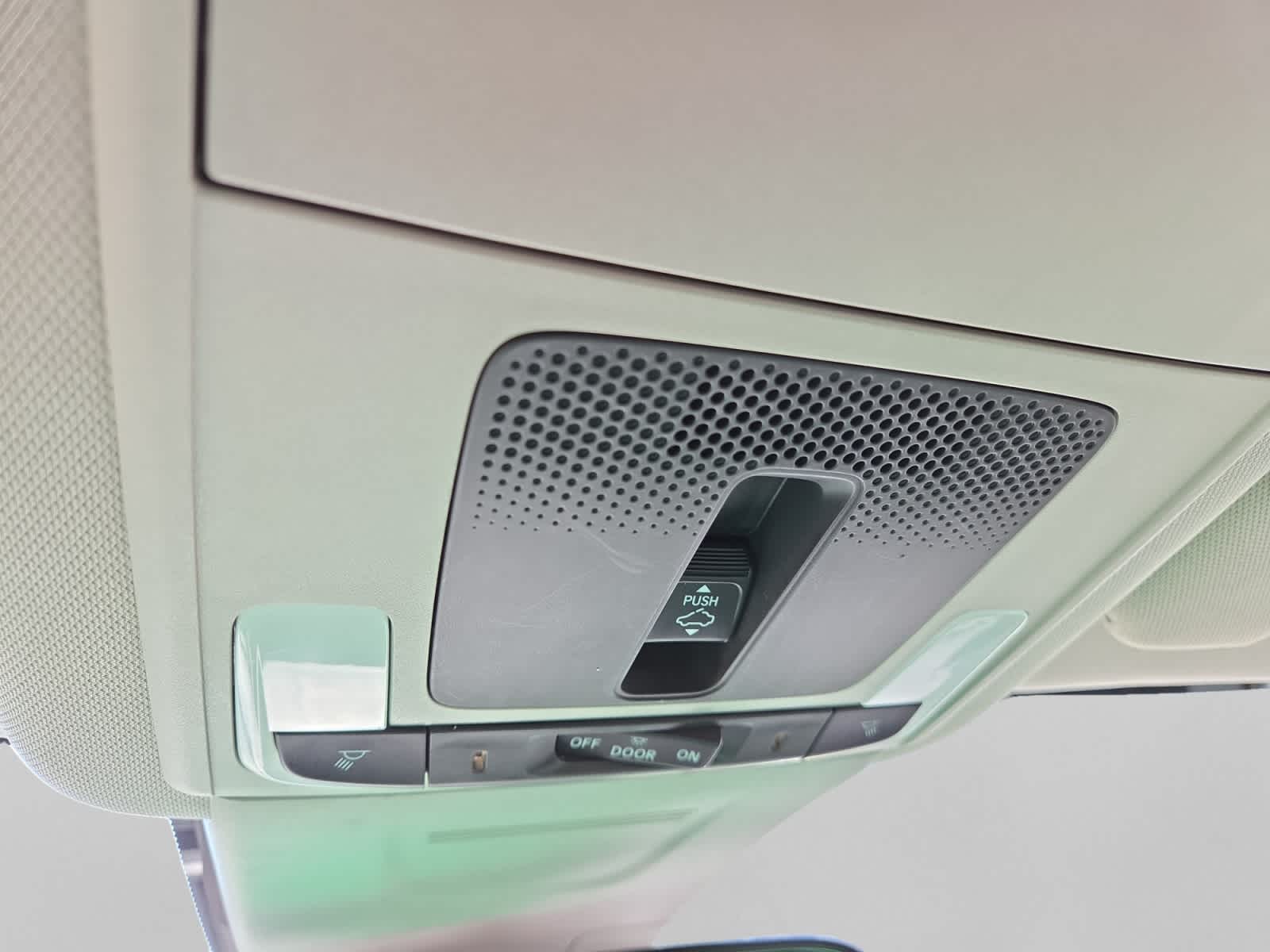 used 2023 Honda CR-V car, priced at $27,998