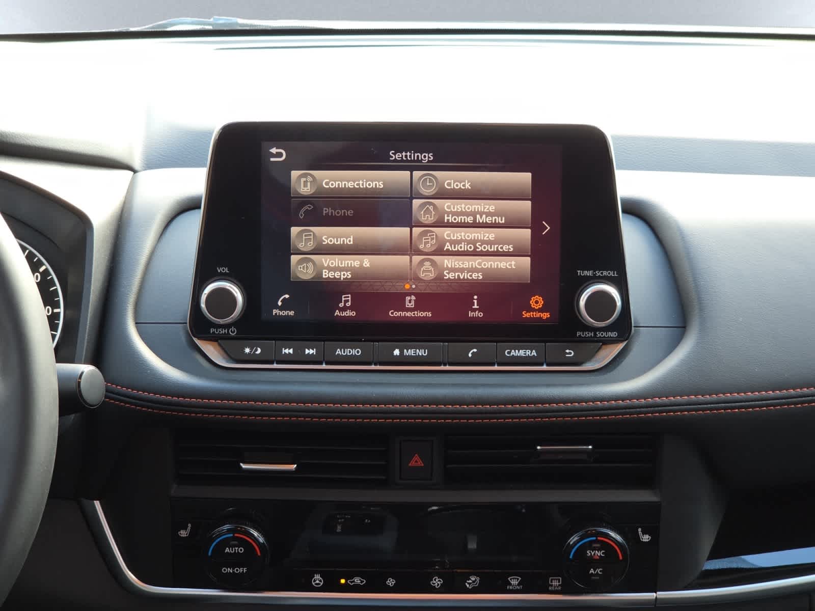 used 2025 Nissan Rogue car, priced at $27,998