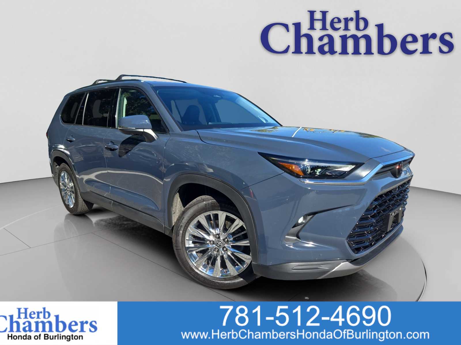 2024 Toyota Grand Highlander Platinum's photo