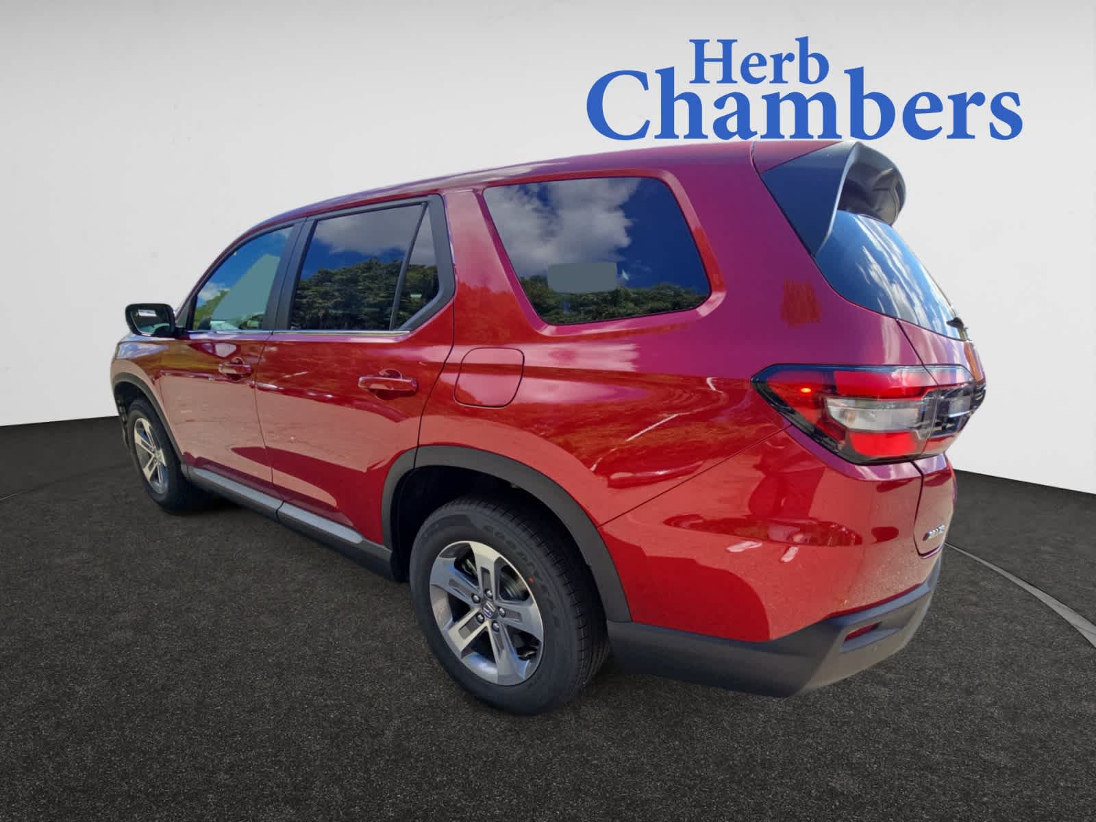 2025 Honda Pilot EX-L photo 3