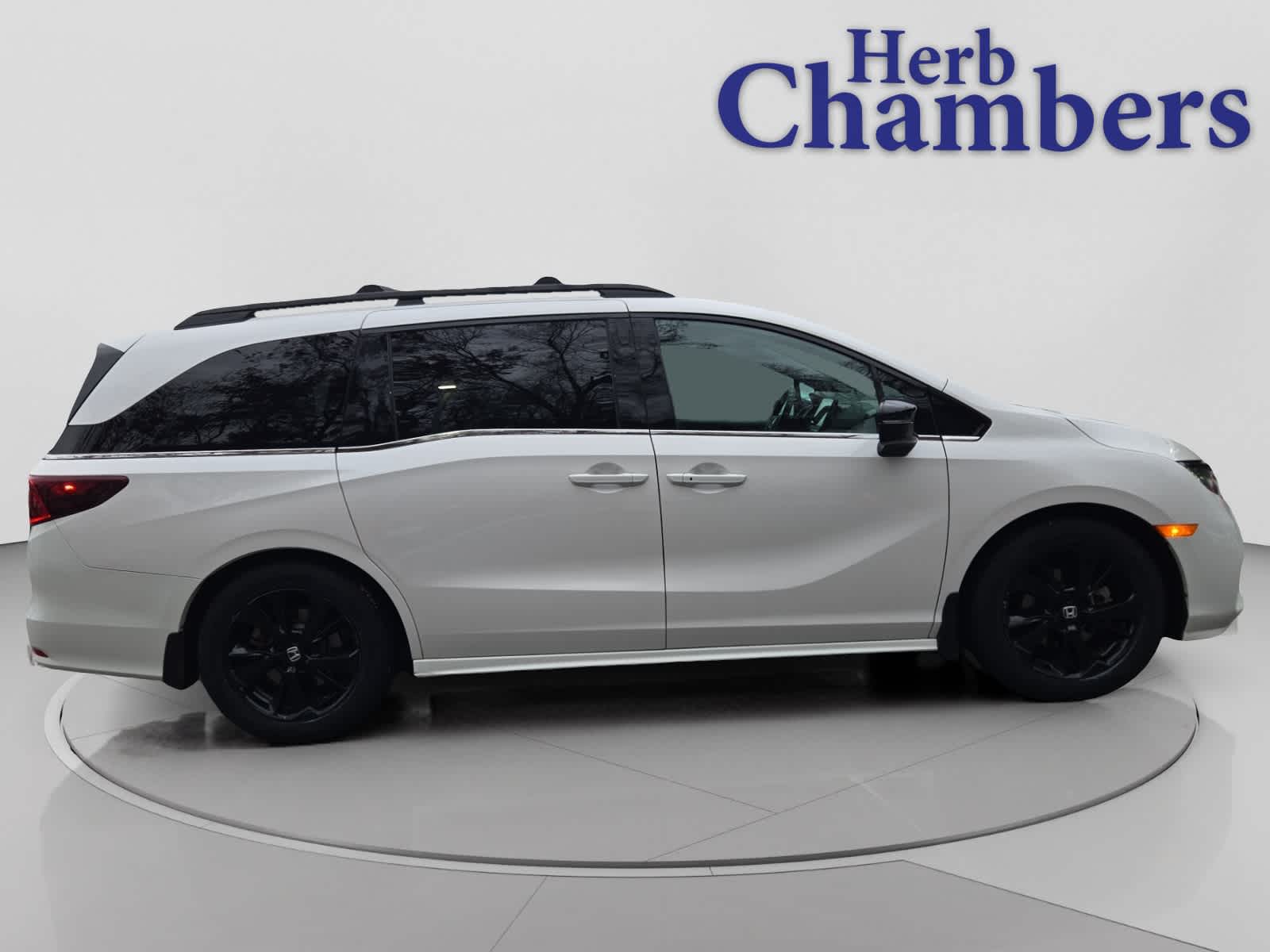 used 2024 Honda Odyssey car, priced at $34,998