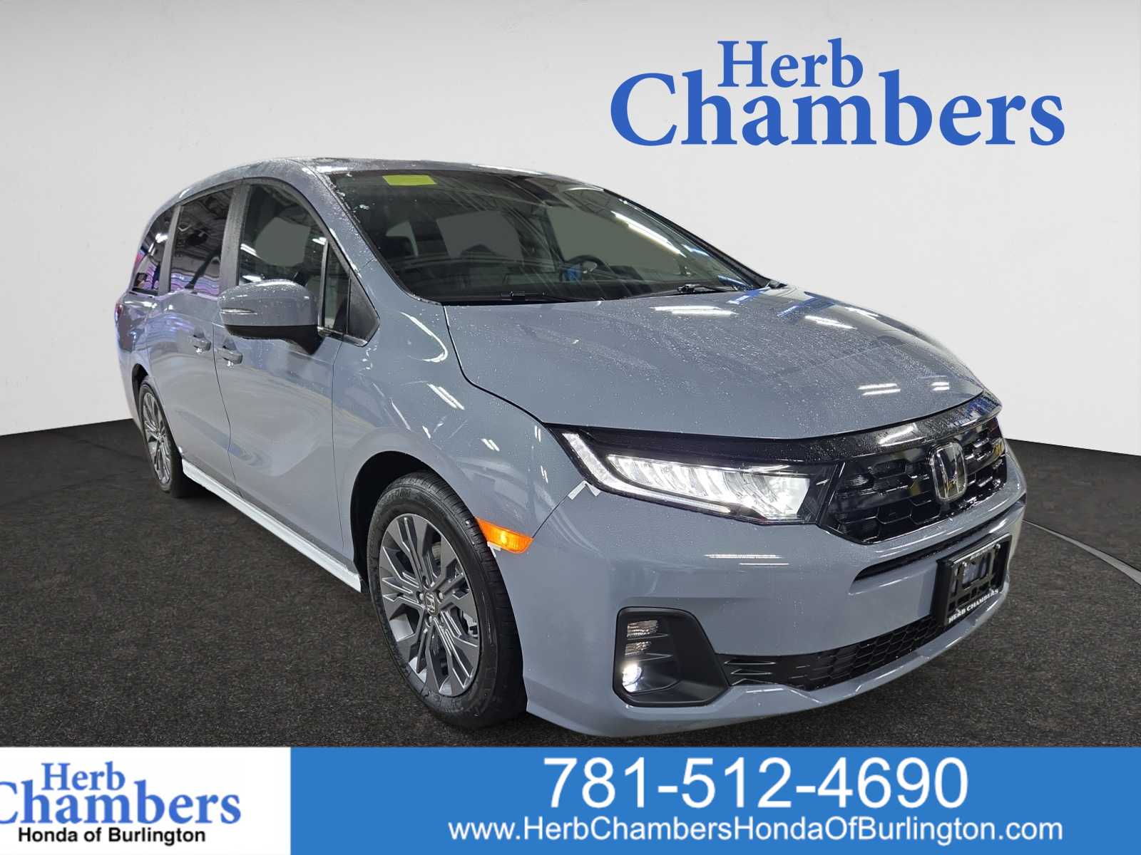 2026 Honda Odyssey Touring's photo