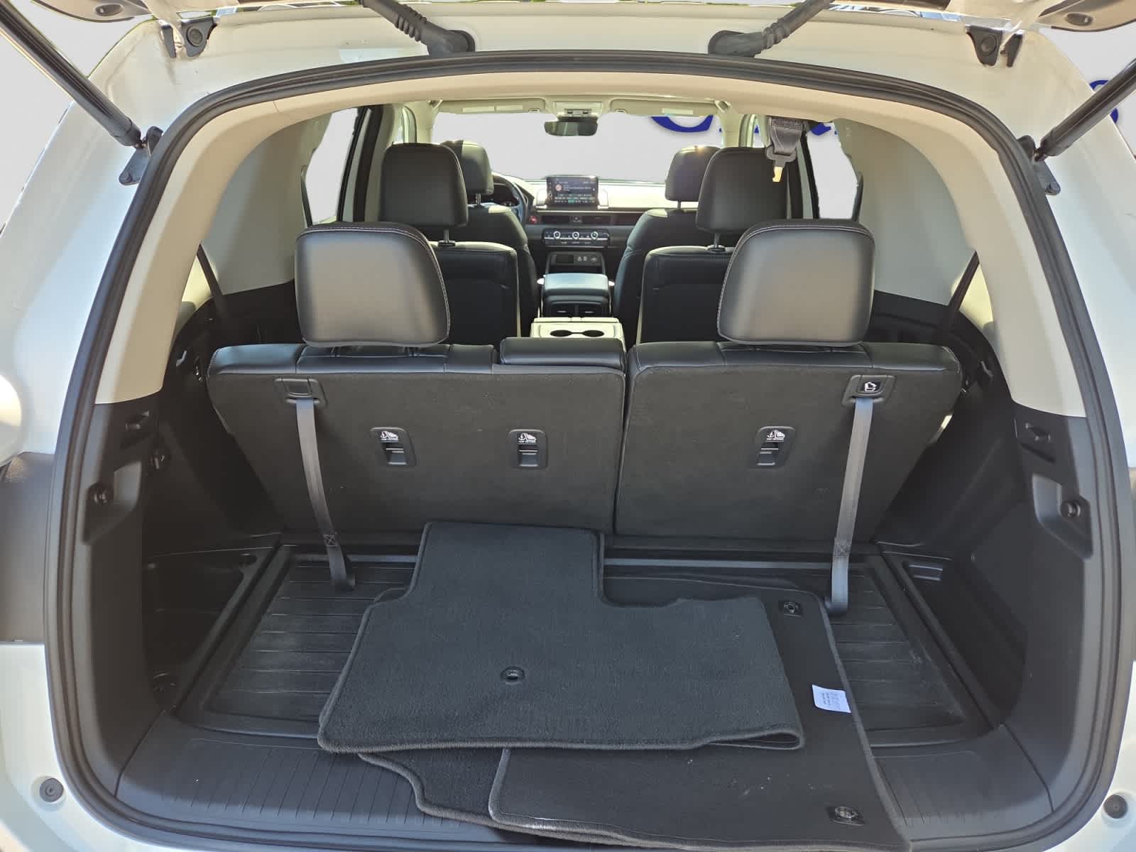 used 2023 Honda Pilot car, priced at $40,498