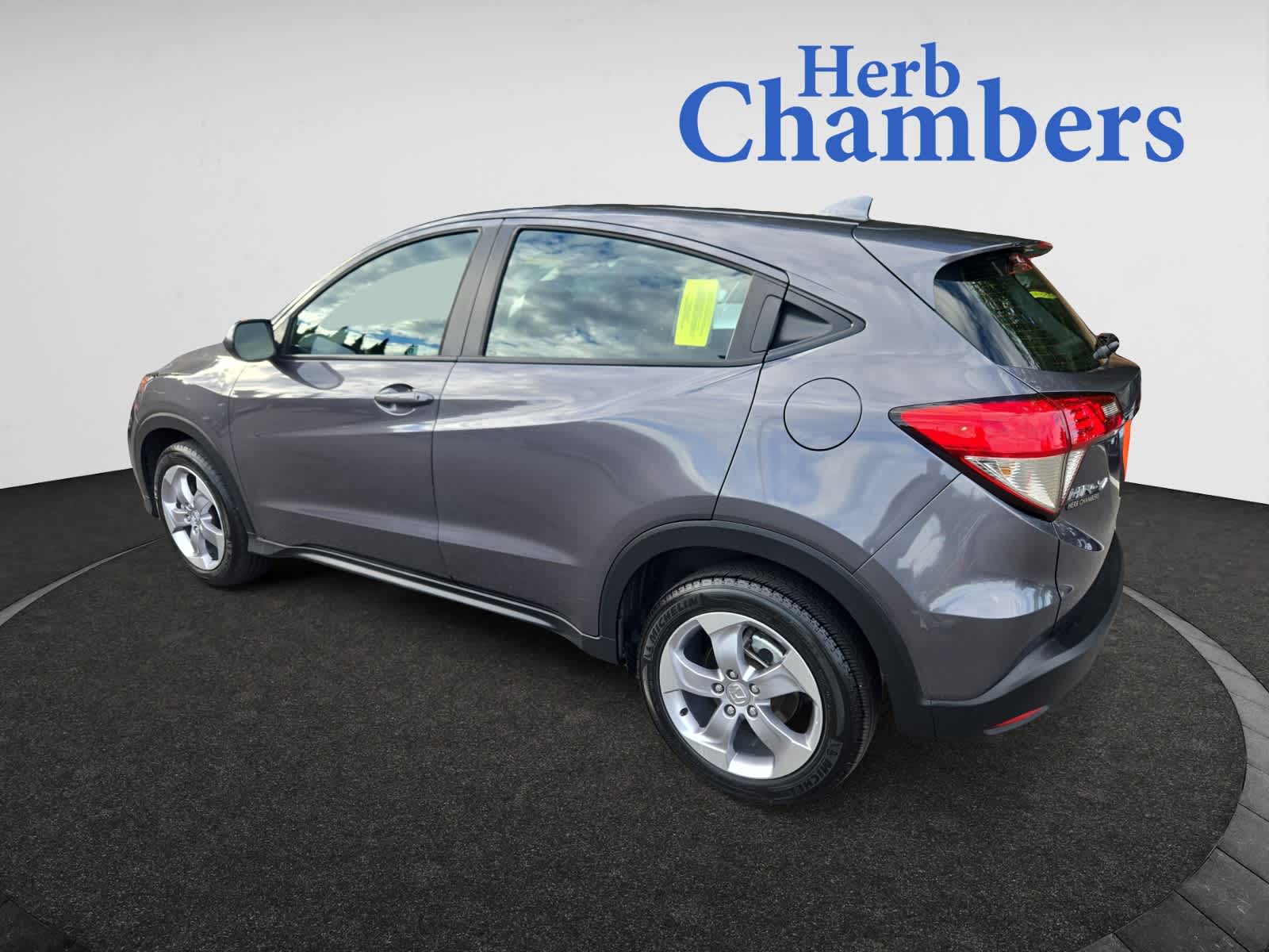 2022 Honda HR-V LX photo 3