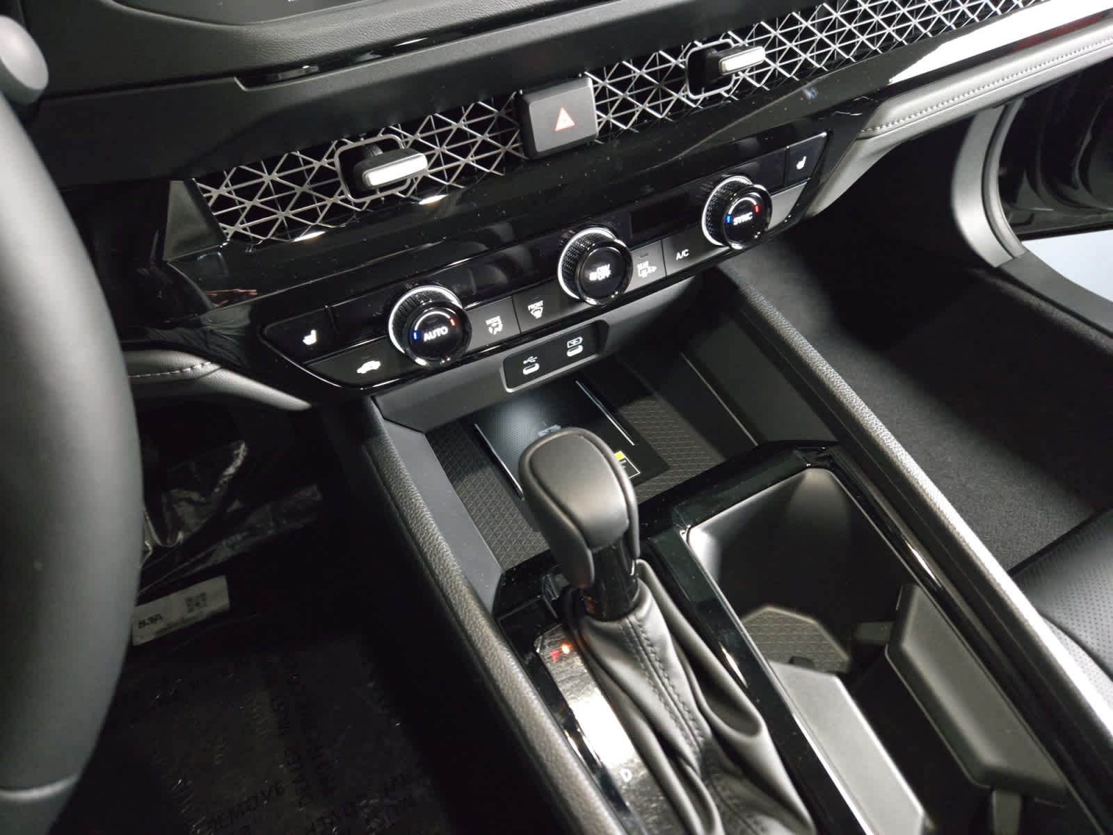 new 2026 Honda Accord Hybrid car