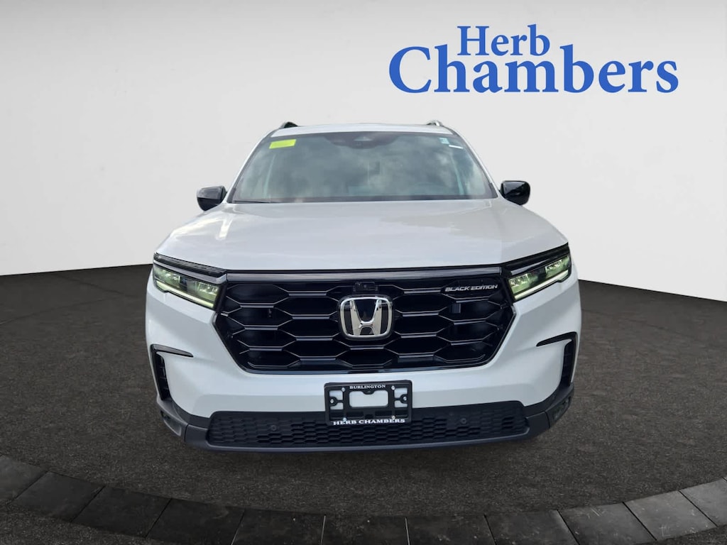 New 2025 Honda Pilot Black Edition SUV