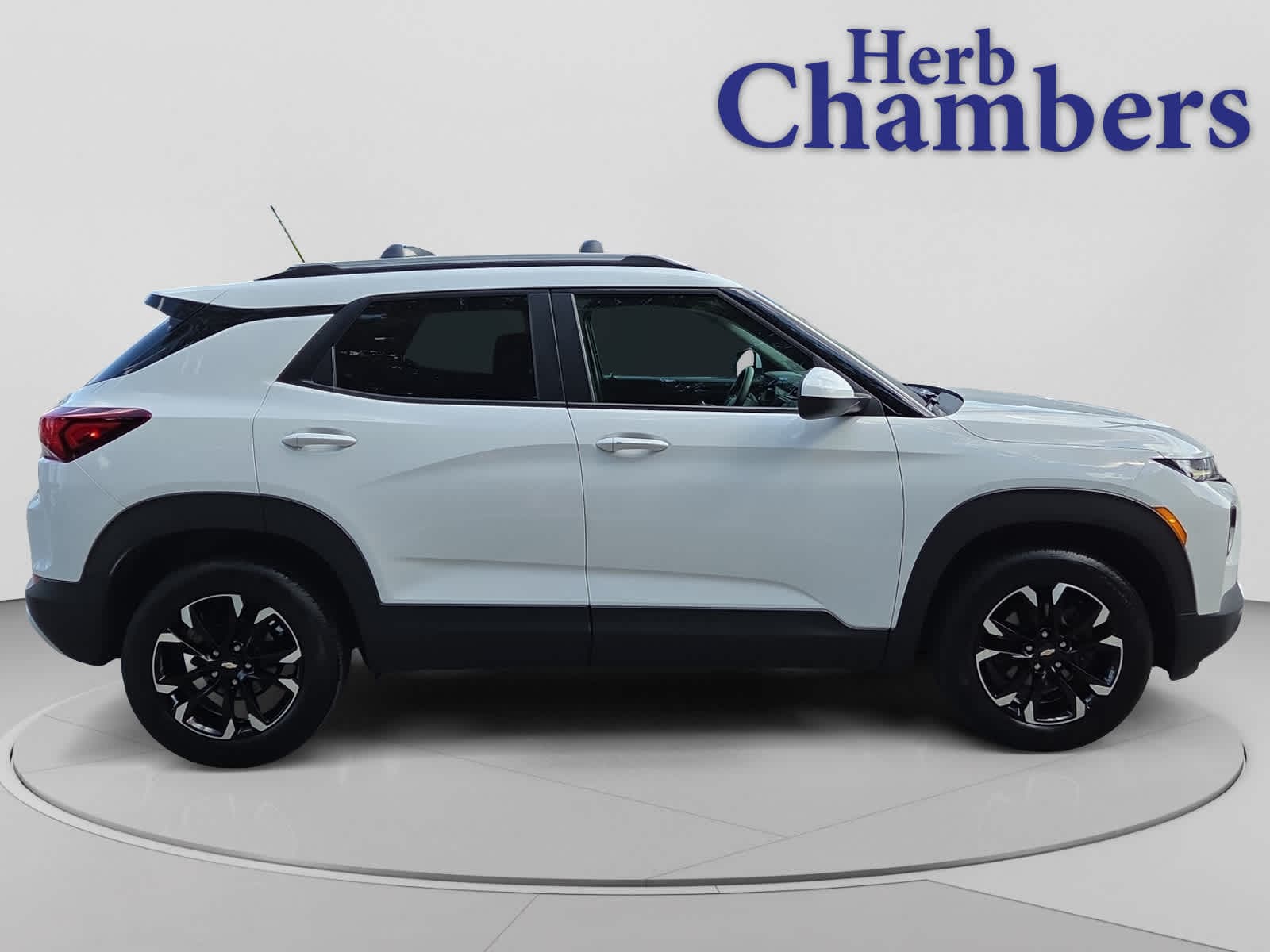 used 2022 Chevrolet TrailBlazer car, priced at $19,498
