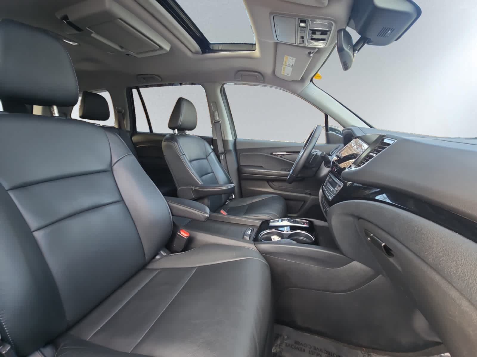 used 2020 Honda Pilot car, priced at $24,998