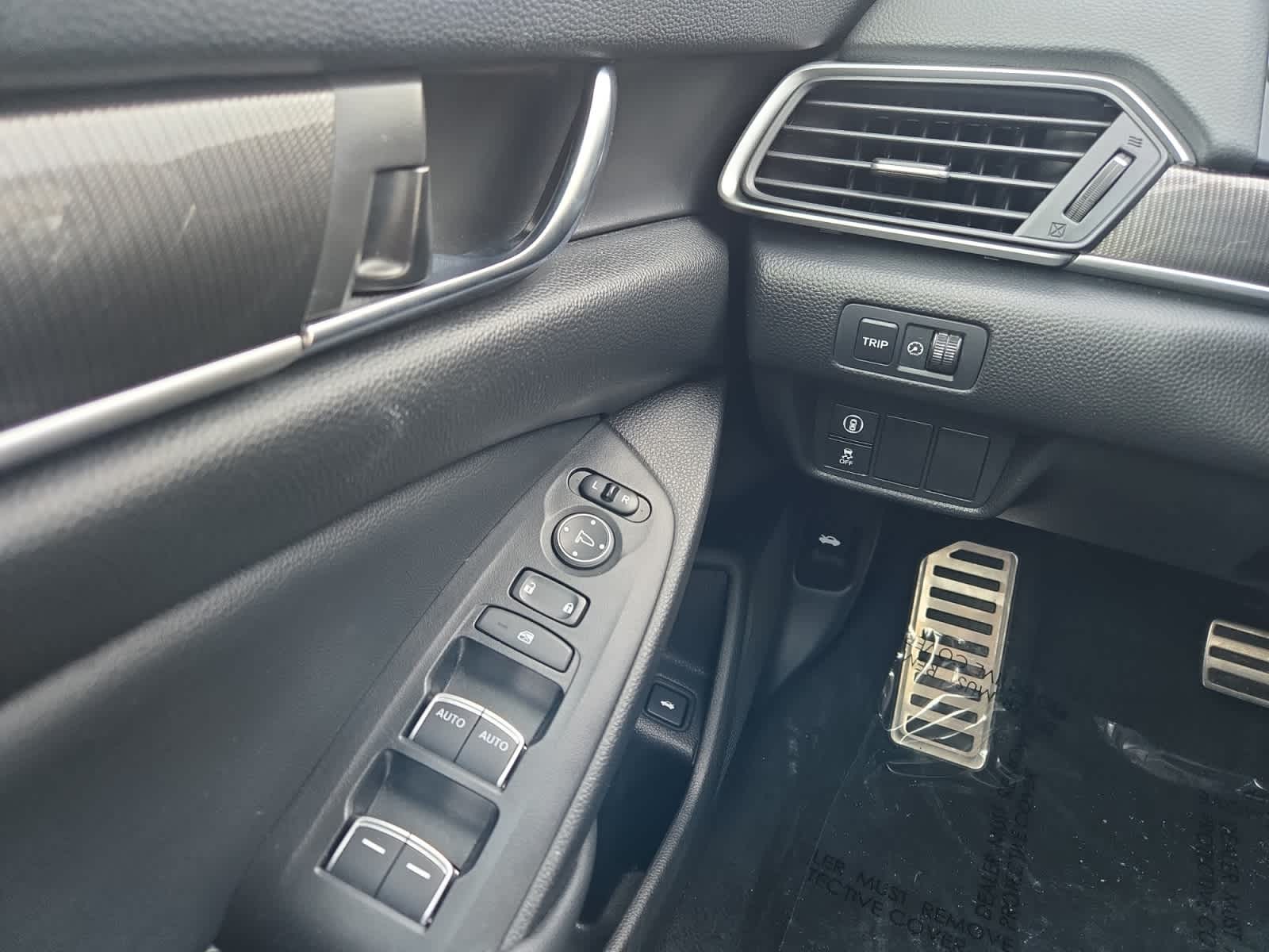 used 2021 Honda Accord car, priced at $23,998