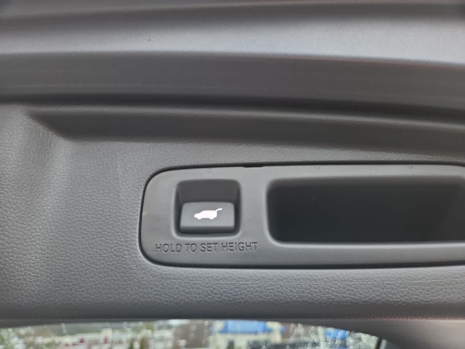 used 2025 Honda CR-V car, priced at $34,998