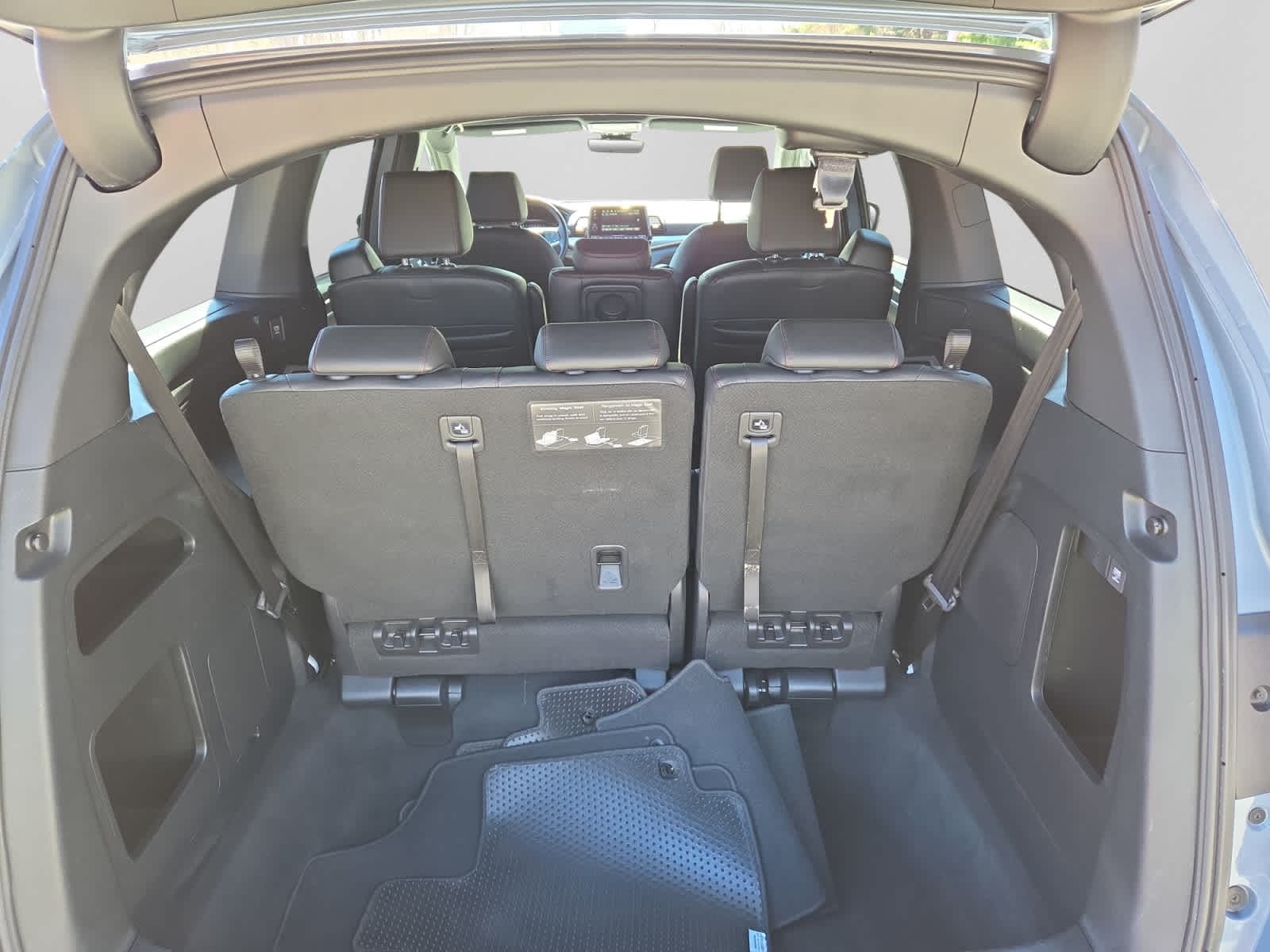 used 2023 Honda Odyssey car, priced at $38,998