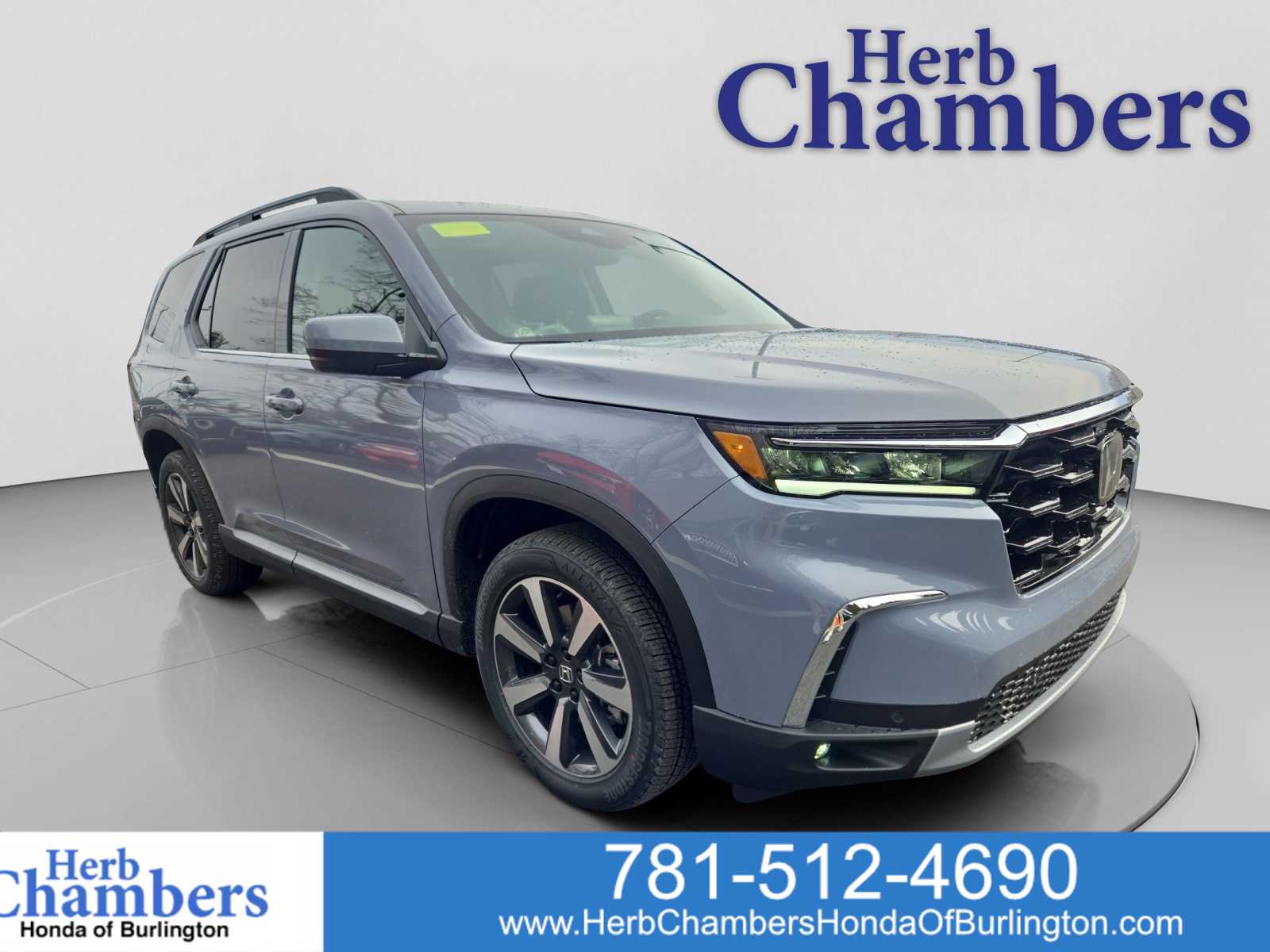 2025 Honda Pilot Touring's photo