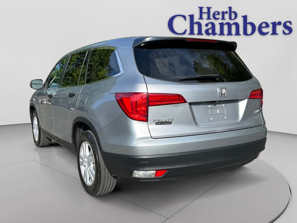 Certified 2017 Honda Pilot LX AWD SUV