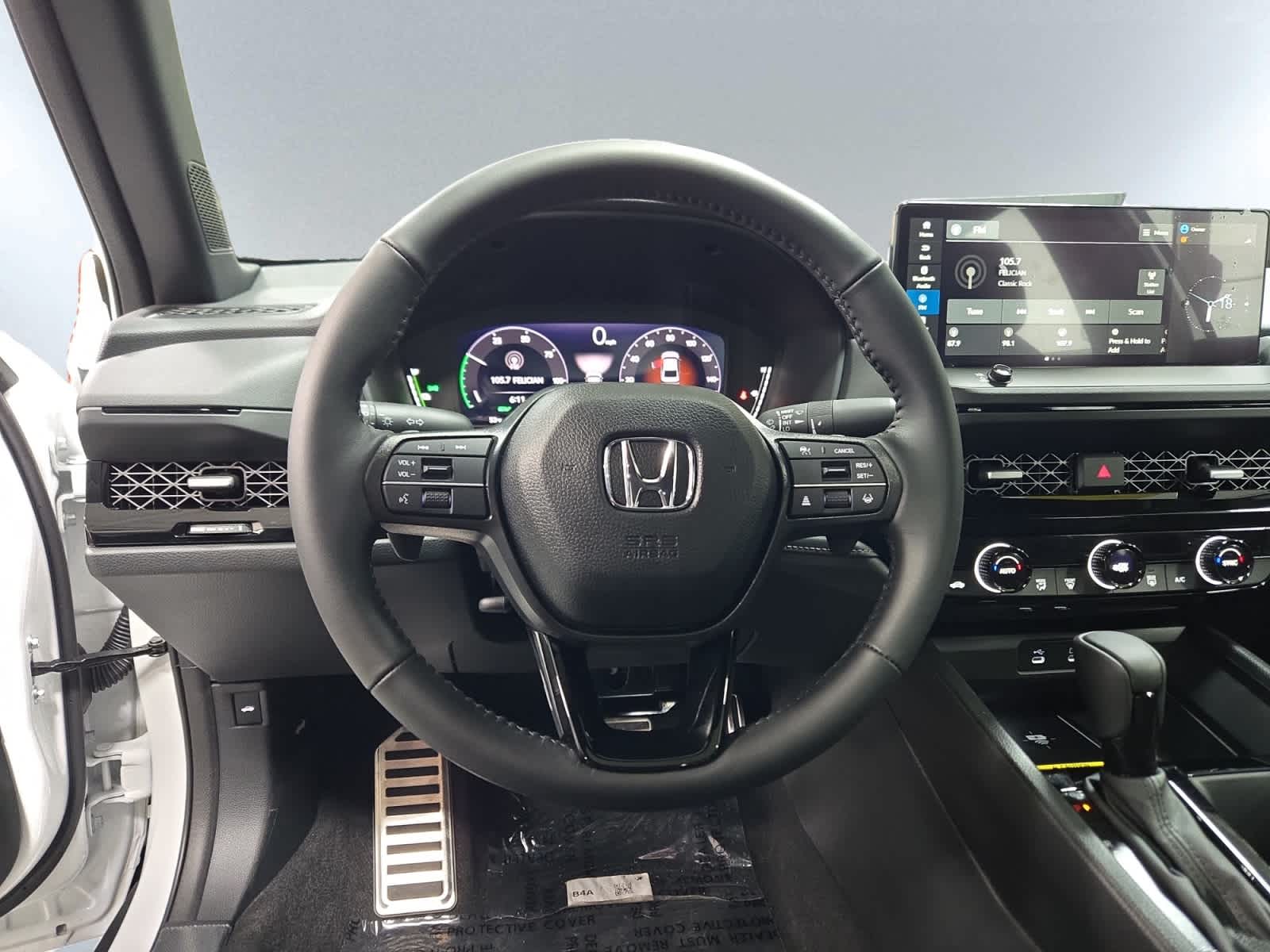 new 2025 Honda Accord Hybrid car