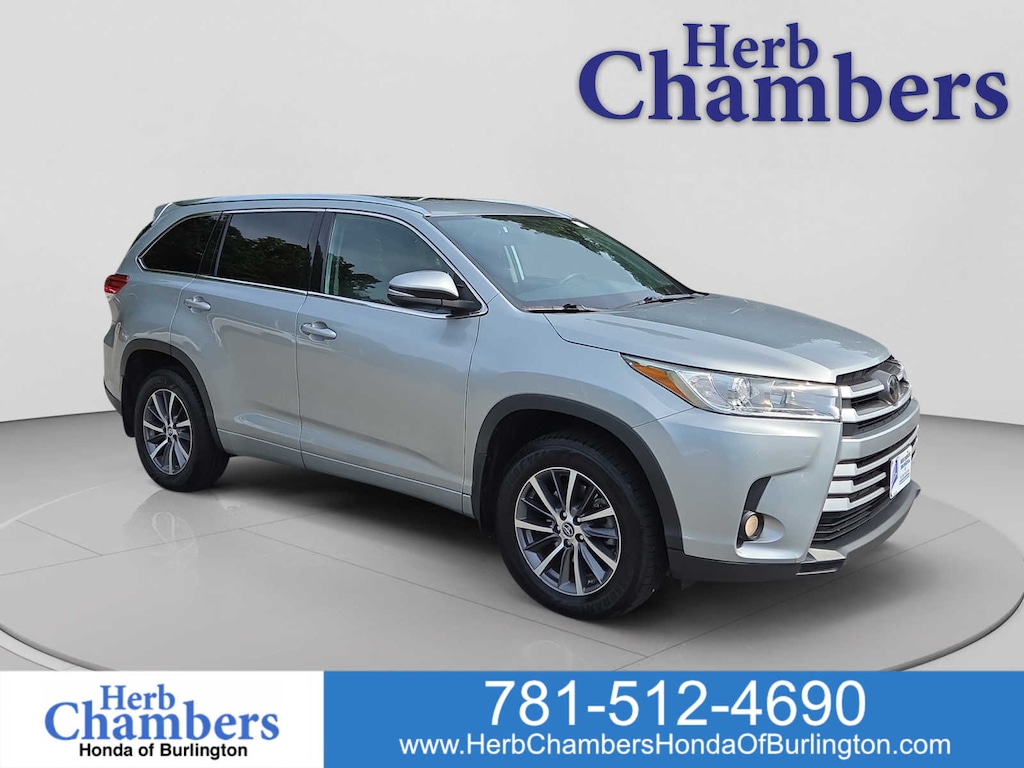 Used 2018 Toyota Highlander XLE V6 SUV
