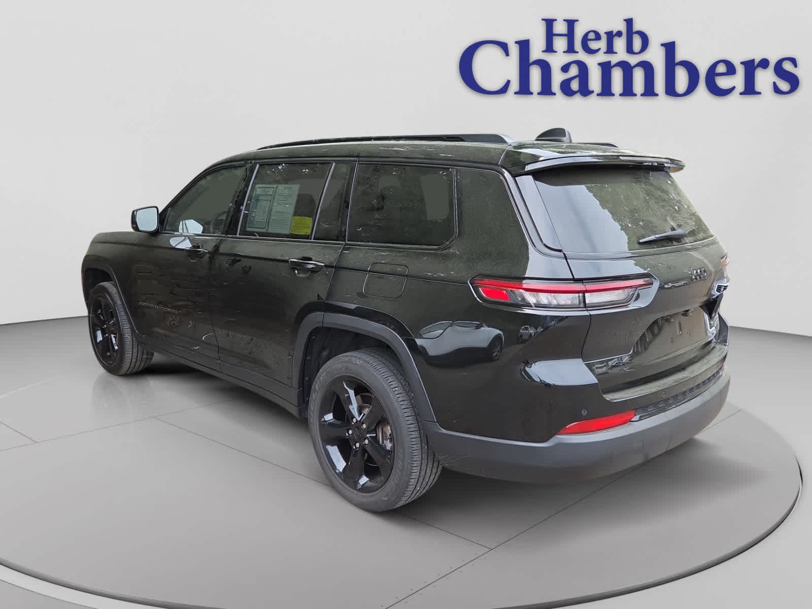 used 2023 Jeep Grand Cherokee car, priced at $33,998