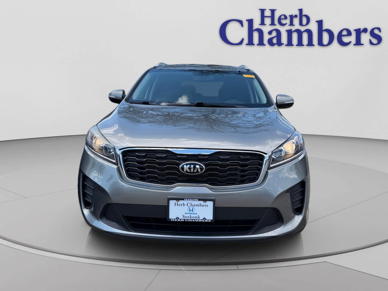 Used 2019 Kia Sorento LX with VIN 5XYPGDA3XKG440170 for sale in Seekonk, MA