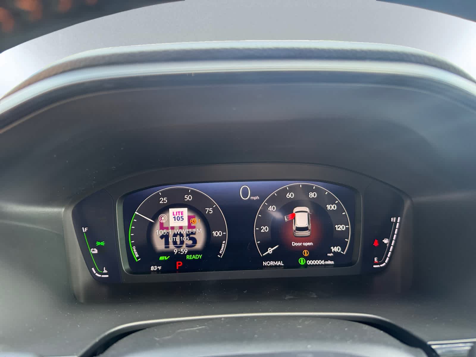 2026 Honda CR-V Hybrid Sport Touring photo 4