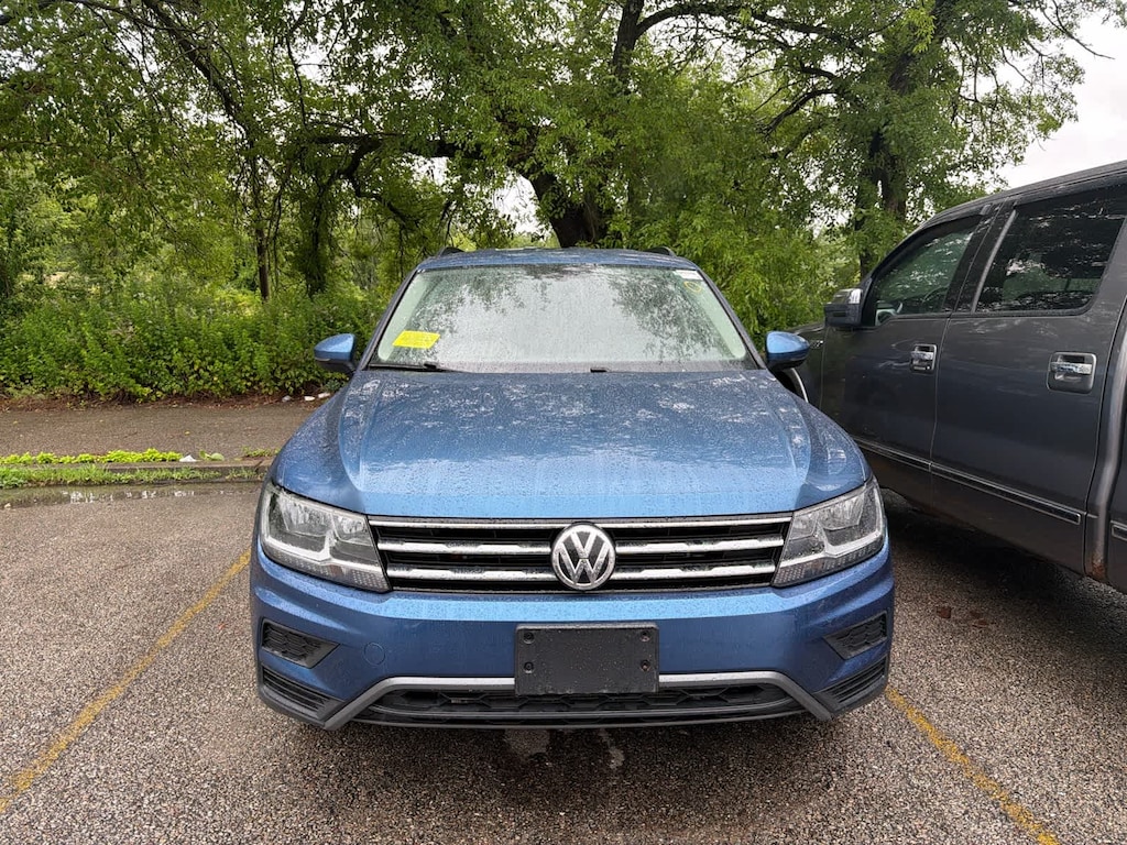 Used 2020 Volkswagen Tiguan 2.0T SE 4MOTION SUV