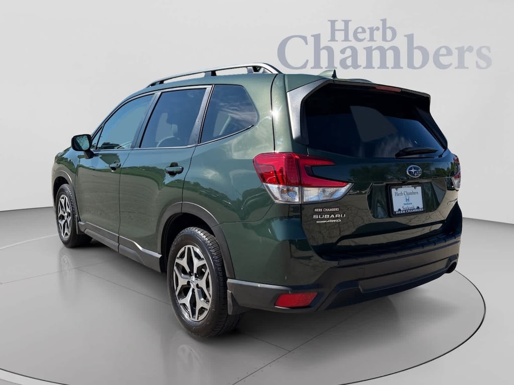 Used 2023 Subaru Forester Premium SUV