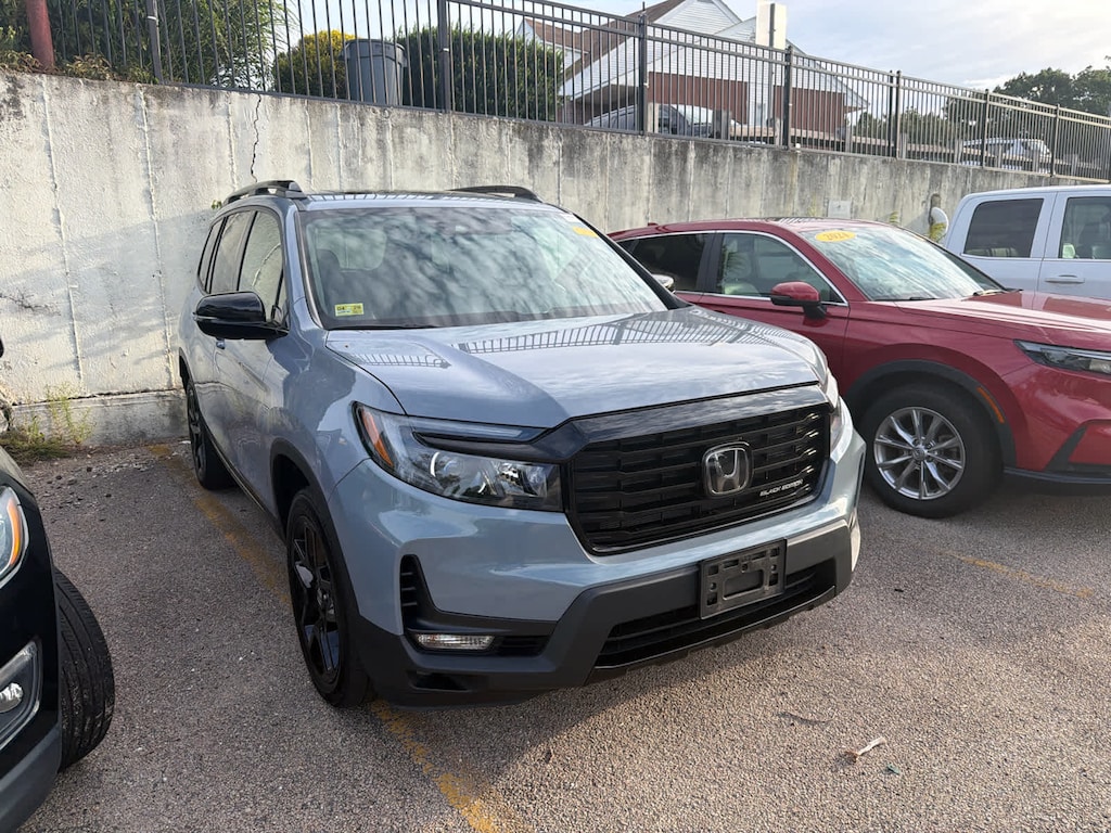 Used 2024 Honda Passport Black Edition SUV
