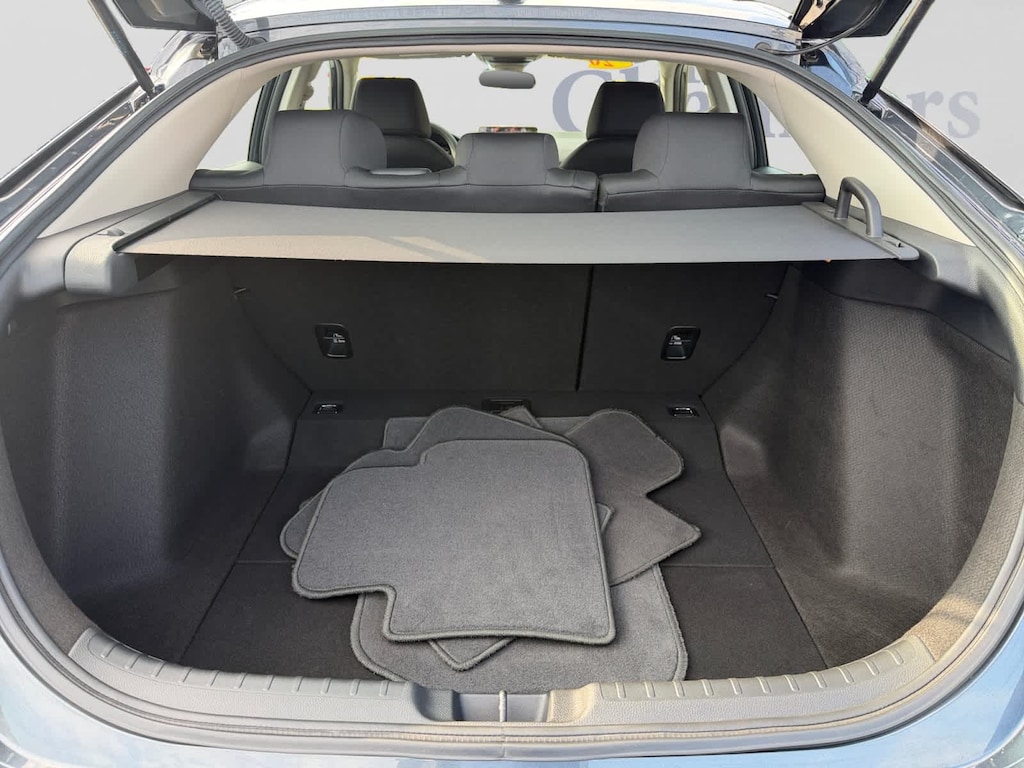 Used 2023 Honda Civic LX Hatchback