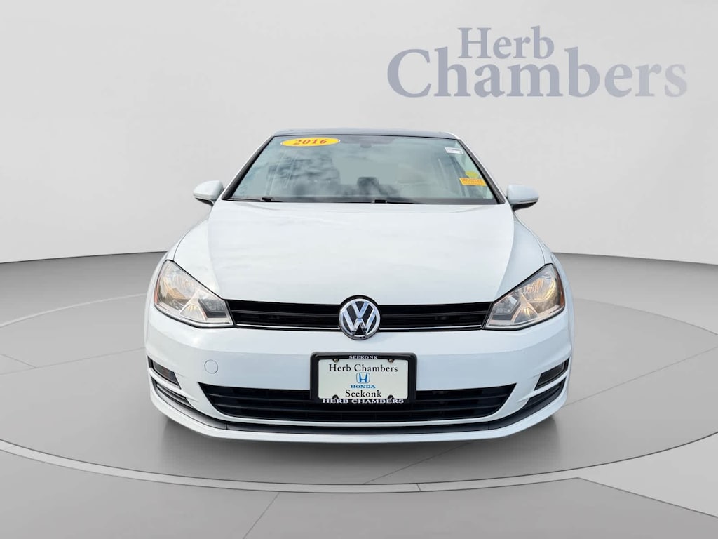 Used 2016 Volkswagen Golf TSI SE 4D Automatic Hatchback