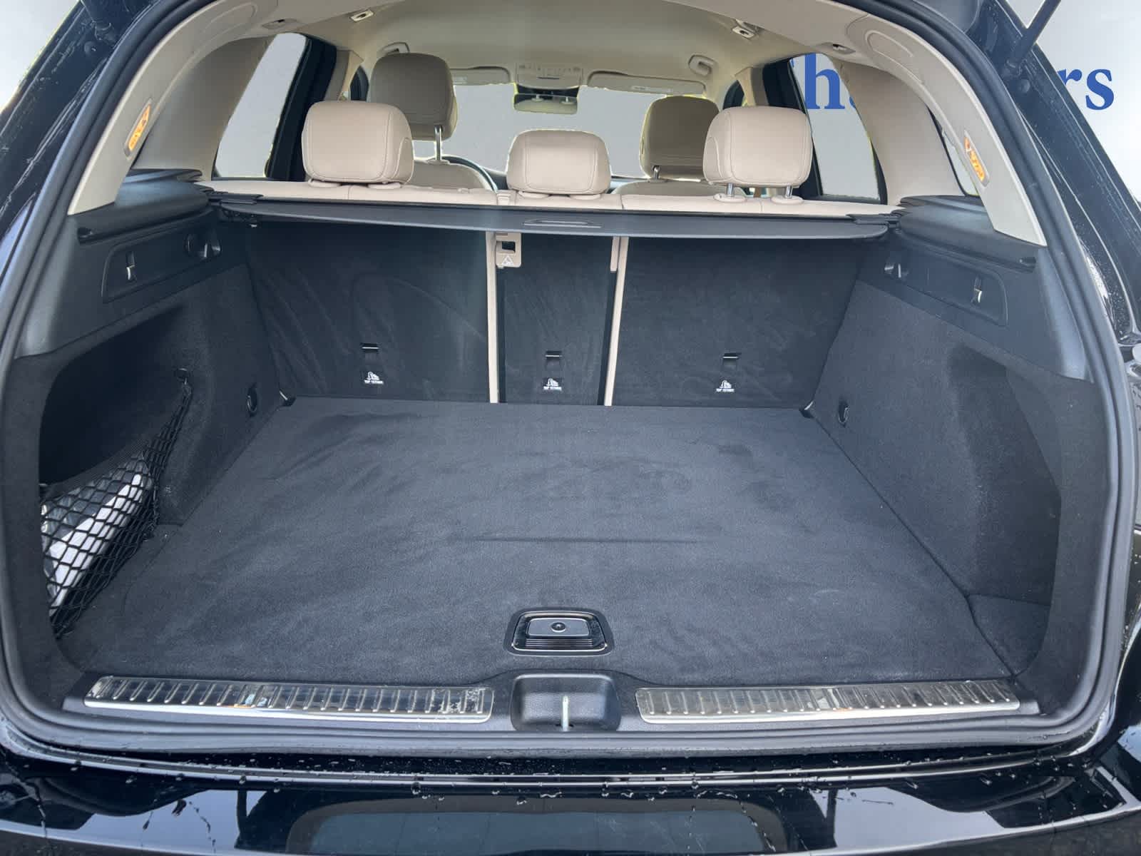 2022 Mercedes Benz GLC 300 4MATIC photo 4