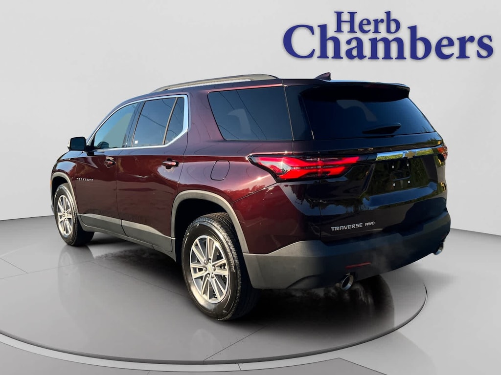 Used 2023 Chevrolet Traverse LT Cloth w/1LT SUV