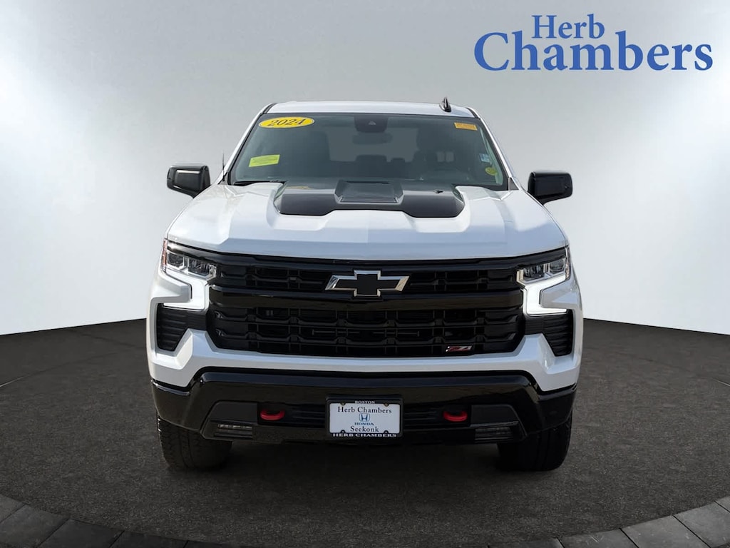 Used 2024 Chevrolet Silverado 1500 LT Trail Boss Truck Crew Cab