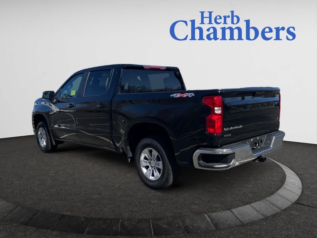 Used 2022 Chevrolet Silverado 1500 LTD LT Truck Crew Cab