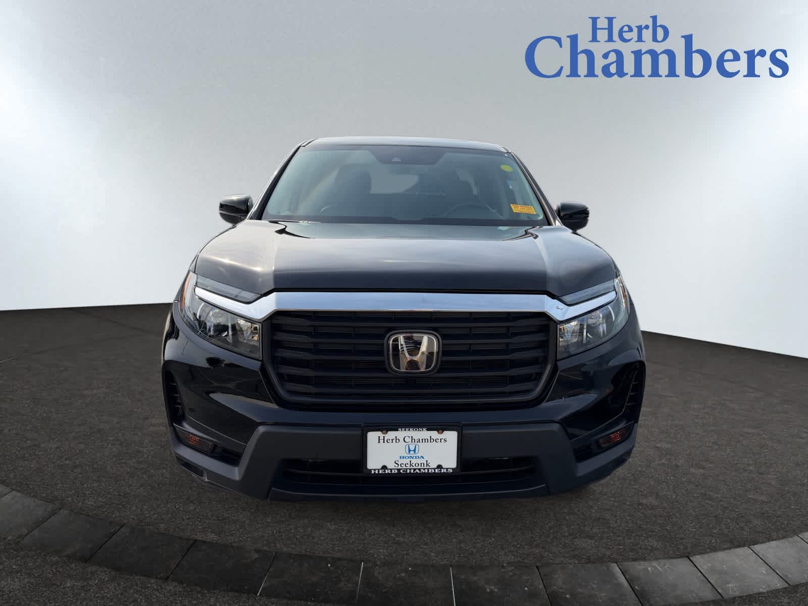 2023 Honda Ridgeline RTL photo 2