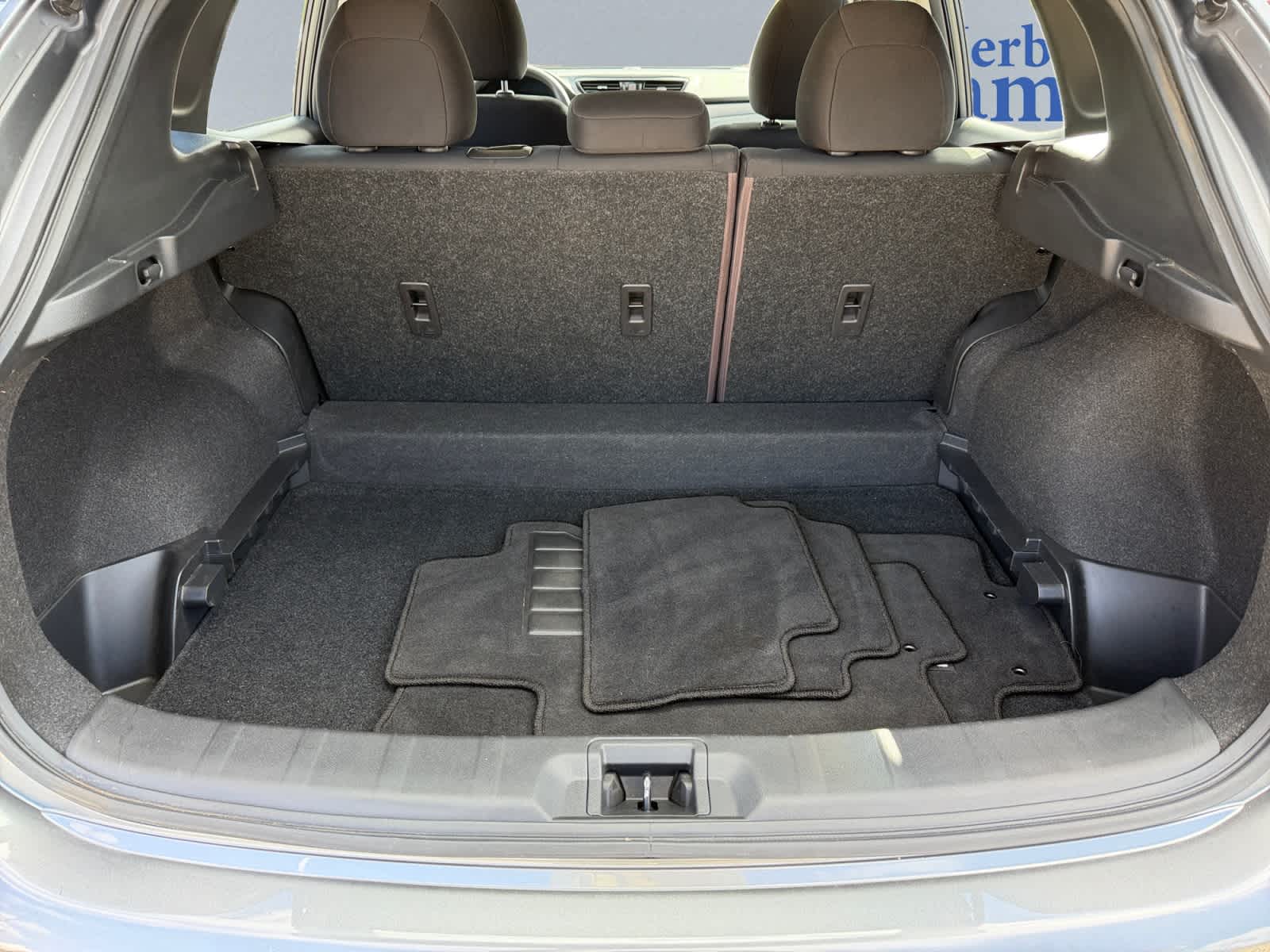 2021 Nissan Rogue Sport S photo 3