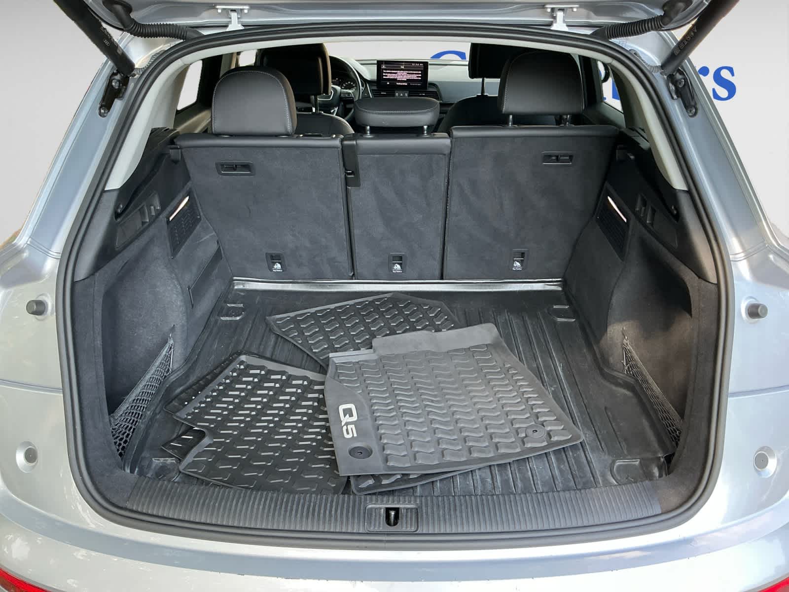 2022 Audi Q5 45 S line Premium photo 2