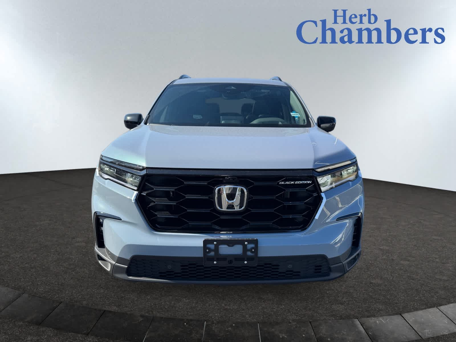 2025 Honda Pilot Black Edition photo 2