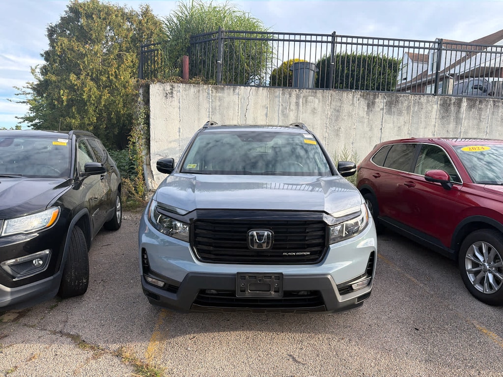 Used 2024 Honda Passport Black Edition SUV